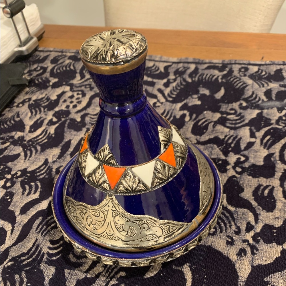 Marocean serving dish with silver decor over glaze